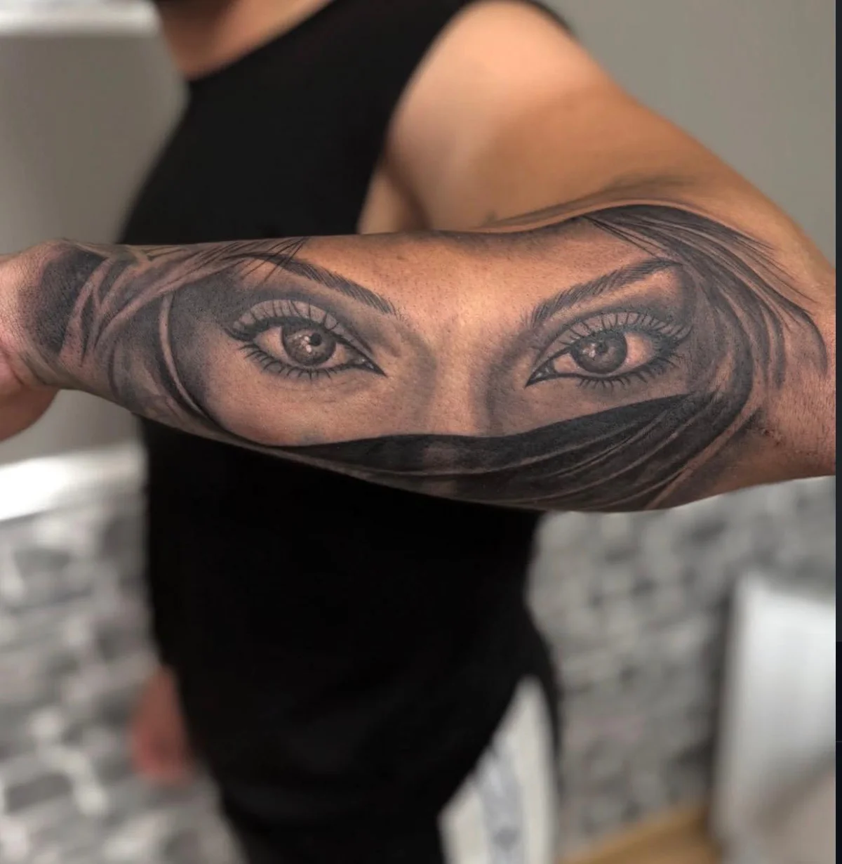 Mirada: Retrato · Negro y gris